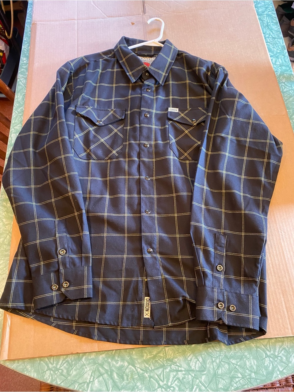 Nice Black & Gold Men’s Size 2XL Dixxon Flannel Co “Stay Gold” Snap-up L/S Shirt